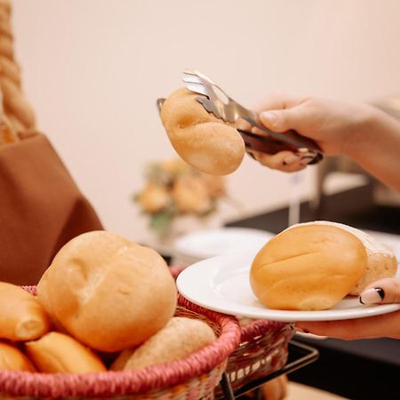 썬더버드 카레라 호텔 앤 카지노 리마 외부 사진